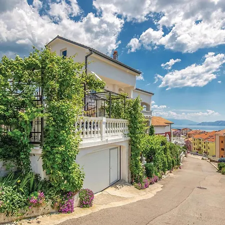 1 Bedroom Cozy In * Crikvenica