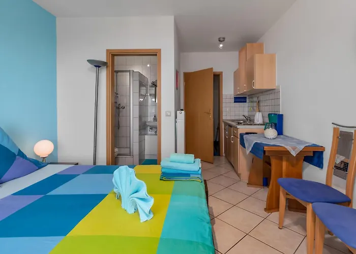 شقة 1 Bedroom Cozy In