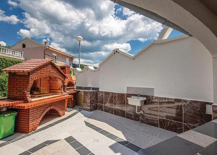 1 Bedroom Cozy In